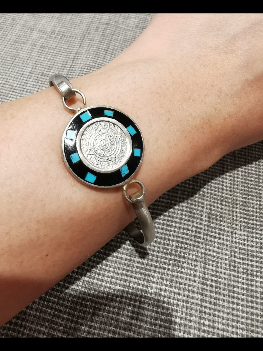 Vintage 925 Sterling Silver Bangle